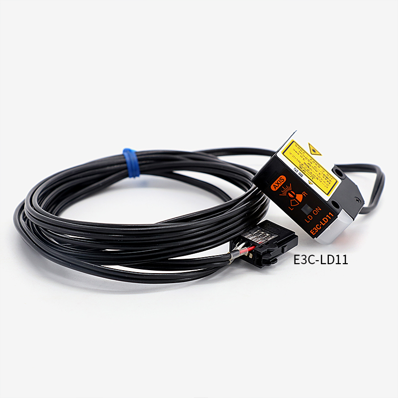 OMRON 欧姆龙 小型探头放大器分离型光电开关 E3C-JB4P 2M