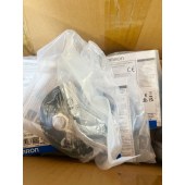 OMRON 欧姆龙 圆柱型光电传感器 E3FB-DP11 2M OMS