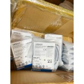 OMRON 欧姆龙 圆柱型光电传感器 E3FB-DP11 2M OMS