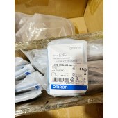 OMRON 欧姆龙 接近传感器 E2B-M18LS08-M1-C1