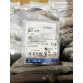OMRON 欧姆龙 小径型接近传感器 E2E-S05S12-CJ-B1 0.3M OMS