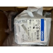 OMRON 欧姆龙 小径型接近传感器 E2E-C06S02-MC-B1 OMS
