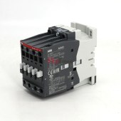 ABB 交流接触器 AX40-30-10-84*110V 50Hz/110-120V 60Hz