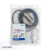 OMRON 欧姆龙 长距离接近传感器 E2EM-X4X2 2M  BY OMS